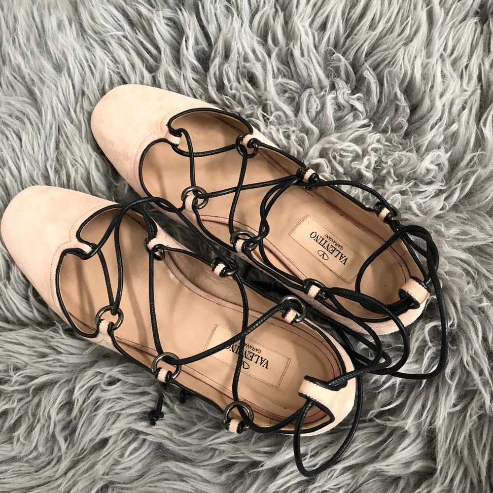 Valentino Flats